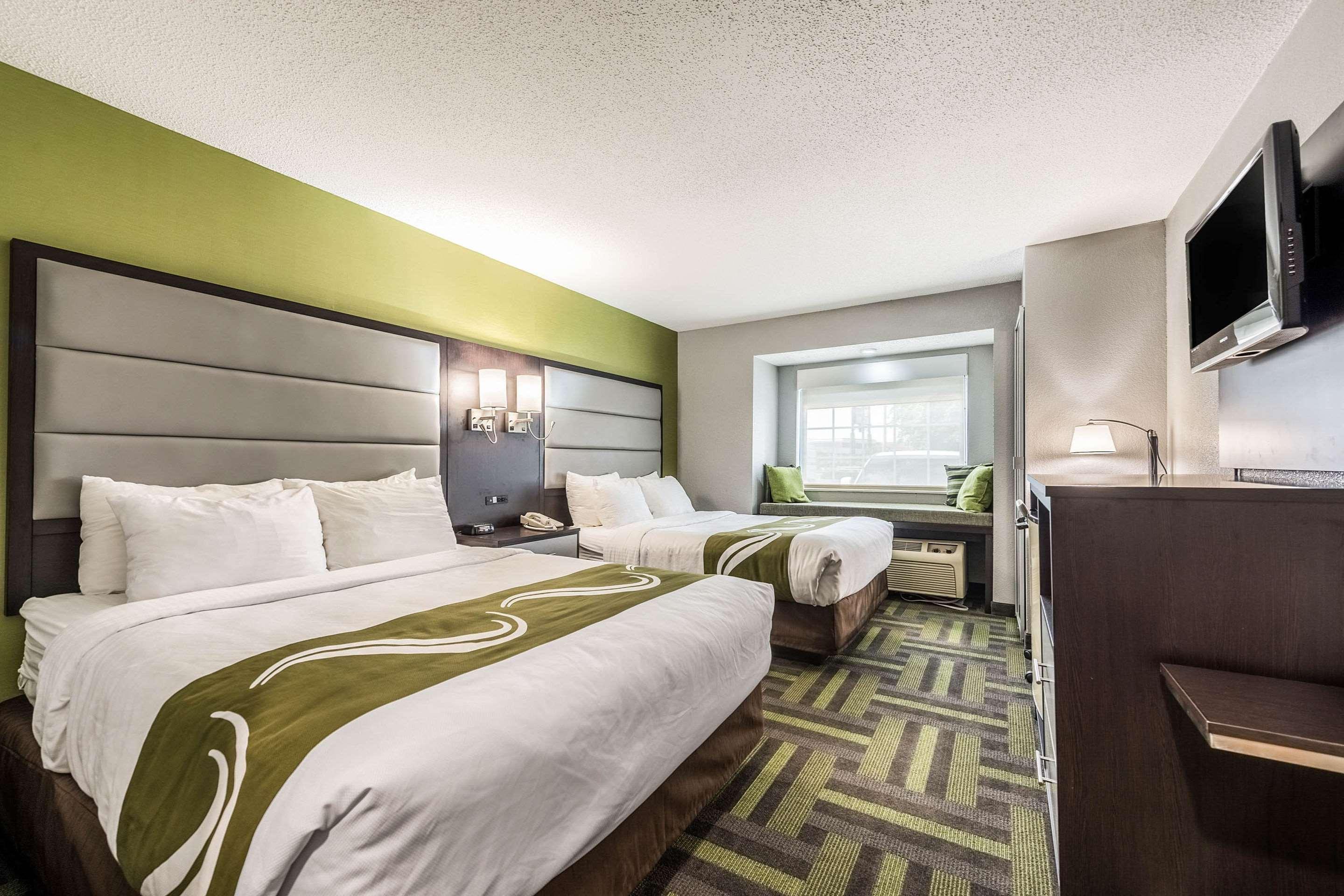 Quality Inn Grove City - Columbus South Dış mekan fotoğraf